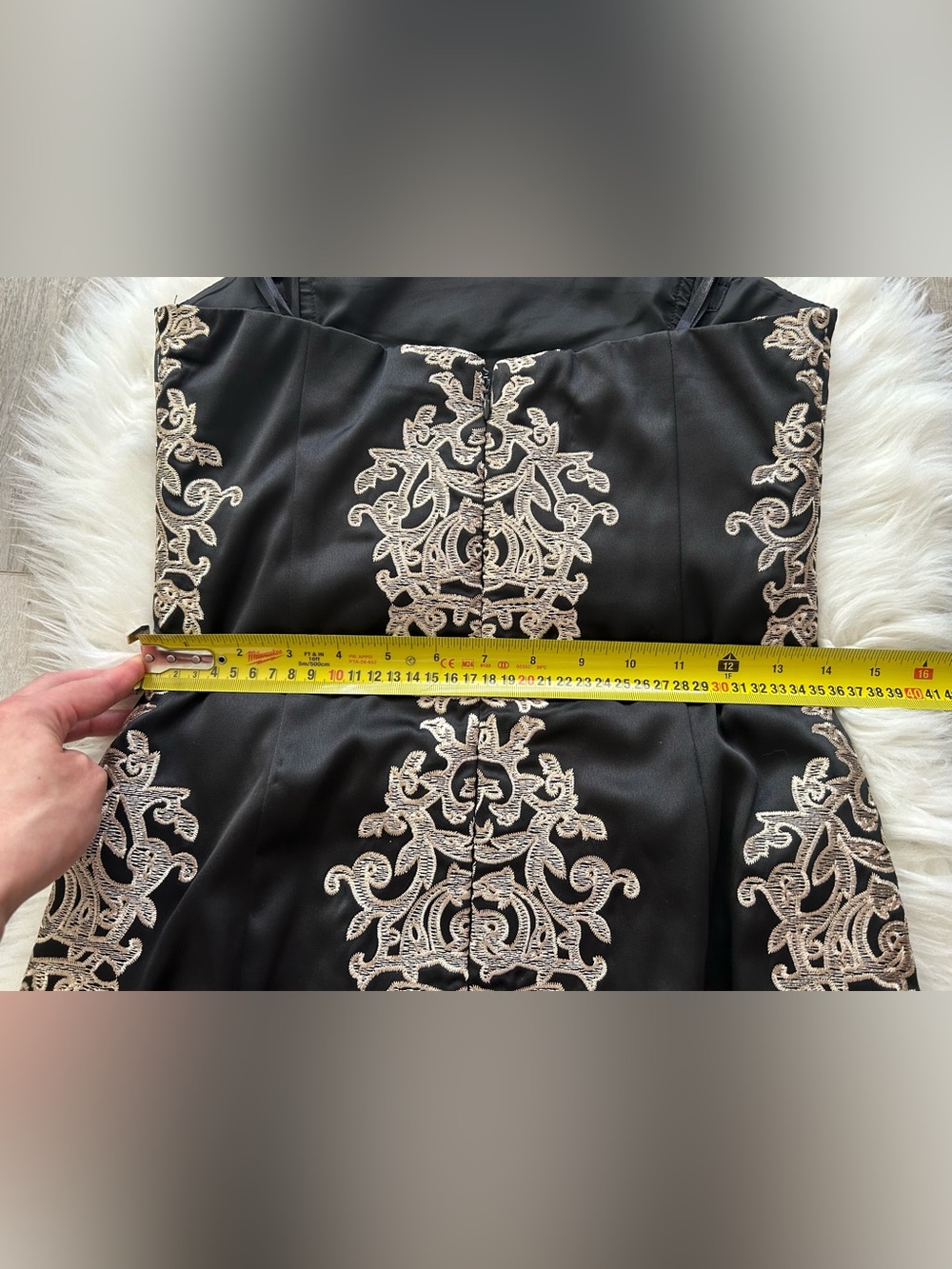 NWT Le Chateau Size S Strapless Cocktail Dress Black Satin Cream Embroidery - Picture 14 of 16
